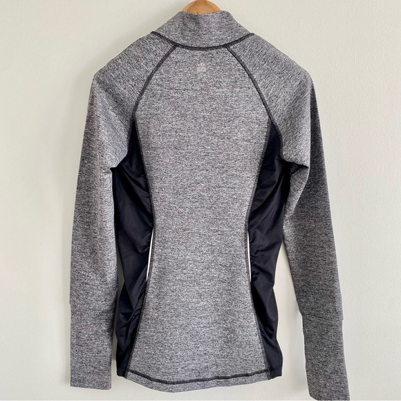 Victoria’s Secret VSX Sport Zip Up Jacket Size Small NWOT - Picture 4 of 5